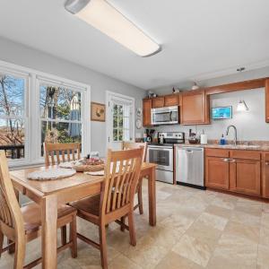 Photo #11 of 5949 Village Lane, Roanoke, VA 0.3 acres