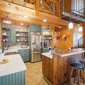 Photo #12 of 185 Wild Rose Ln, Monroe, VA 48.7 acres