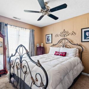 Photo #29 of 208 Manor Drive, Forest, VA