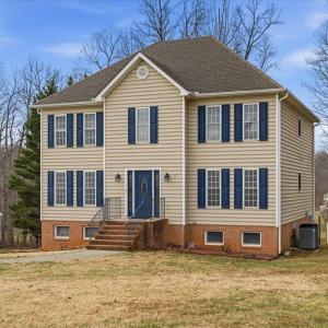 Photo #2 of 1329 Jeb Stuart Place, Forest, VA 0.9 acres