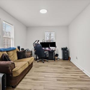 Photo #11 of 143 Shannon Drive, Madison Heights, VA