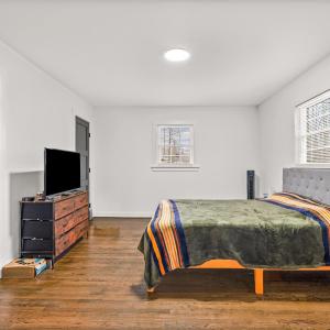 Photo #19 of 143 Shannon Drive, Madison Heights, VA