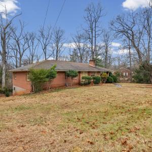 Photo #22 of 2134 Woodcrest Drive, Lynchburg, VA 0.9 acres