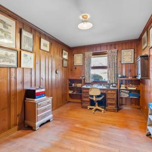 Photo #9 of 2134 Woodcrest Drive, Lynchburg, VA 0.9 acres