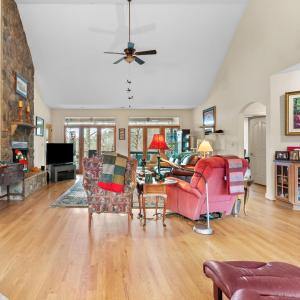 Photo #10 of 2481 School Crossing Road, Lynch Station, VA 61.1 acres