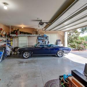 Spacious 3 car garage