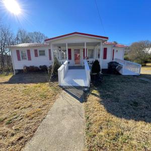 Photo #4 of 818 Oak Street, Bedford, VA 0.3 acres