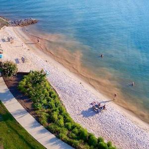 Photo #2 of 1273 Graves Harbor Trail, Huddleston, VA