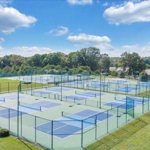 Photo #28 of 1273 Graves Harbor Trail, Huddleston, VA