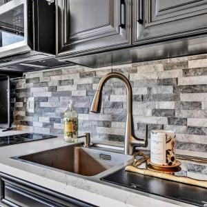 Photo #7 of 1273 Graves Harbor Trail, Huddleston, VA