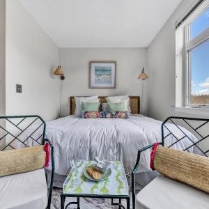 Photo #11 of 1273 Graves Harbor Trail, Huddleston, VA