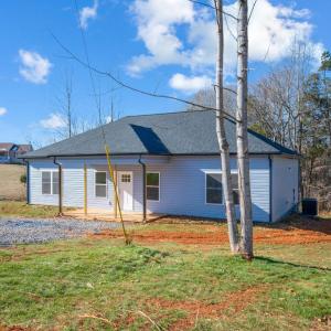 Photo #2 of 681 Cornfield Lane, Appomattox, VA 2.5 acres