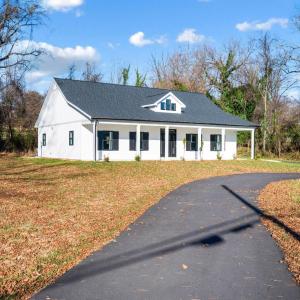 Photo #5 of 520 Raflo Avenue, Bedford, VA 0.8 acres