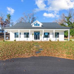 Photo #4 of 520 Raflo Avenue, Bedford, VA 0.8 acres