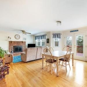 Photo #4 of 111 Mullbury Place, Lynchburg, VA 0.7 acres