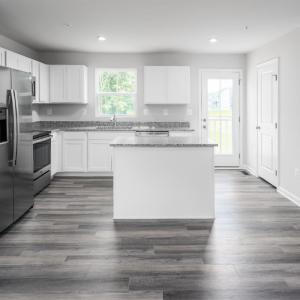 Photo #3 of 210 Grove Hill Terrace, Lynchburg, VA