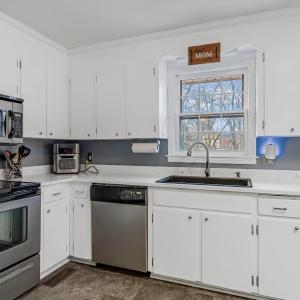 Photo #10 of 530 Powtan Drive, Lynchburg, VA 0.6 acres