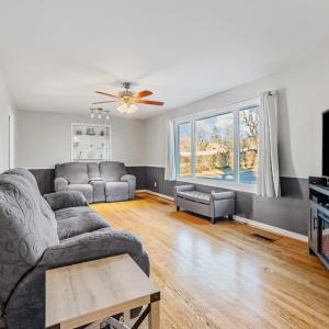 Photo #3 of 530 Powtan Drive, Lynchburg, VA 0.6 acres