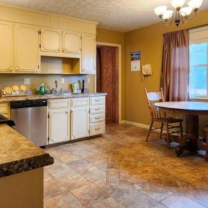 Photo #9 of 109 Juniper Cliff Road, Brookneal, VA 1.0 acres