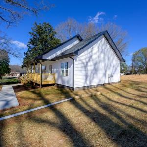 Photo #37 of 1906 Lakeside Drive, Lynchburg, VA 0.4 acres