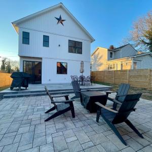 Photo #9 of 807 Grove Street, Bedford, VA