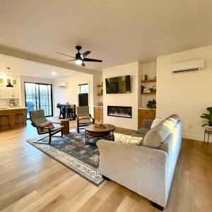 Photo #23 of 807 Grove Street, Bedford, VA