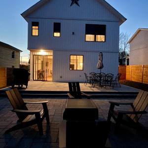 Photo #54 of 807 Grove Street, Bedford, VA