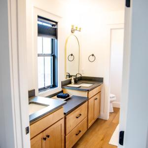 Photo #65 of 807 Grove Street, Bedford, VA