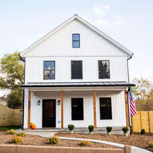 Photo #1 of 807 Grove Street, Bedford, VA