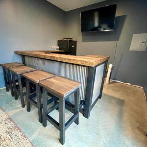 Photo #73 of 807 Grove Street, Bedford, VA