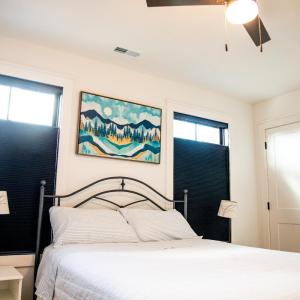 Photo #36 of 807 Grove Street, Bedford, VA