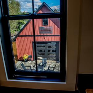 Photo #71 of 807 Grove Street, Bedford, VA