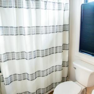 Photo #38 of 807 Grove Street, Bedford, VA