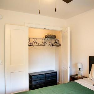 Photo #49 of 807 Grove Street, Bedford, VA