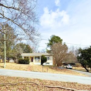 Photo #1 of 1908 Roxbury Street, Lynchburg, VA 0.3 acres