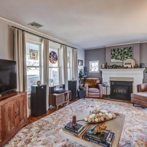 Photo #11 of 414 Norfolk Avenue, Lynchburg, VA 0.7 acres