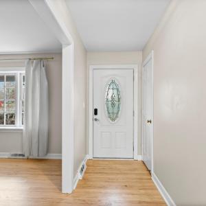 Photo #4 of 127 Temple Circle, Lynchburg, VA 0.6 acres