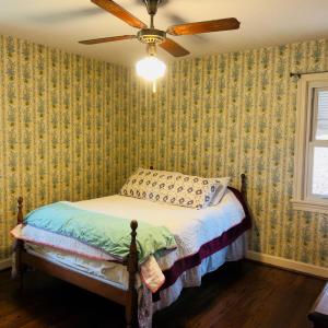 Photo #29 of 2122 Laurel Lane, Altavista, VA 0.8 acres