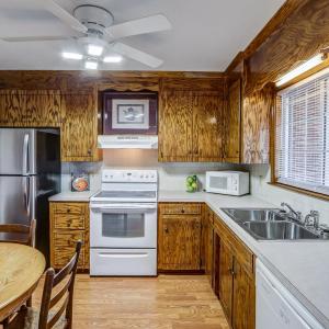 Photo #15 of 553 Charldon Road, Lynchburg, VA 0.6 acres