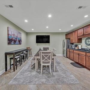 Photo #33 of 1049 San Marcos Court, Moneta, VA