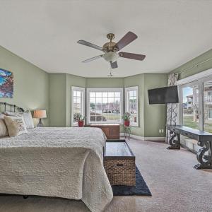 Photo #37 of 1049 San Marcos Court, Moneta, VA