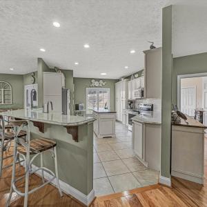 Photo #11 of 1049 San Marcos Court, Moneta, VA