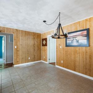 Photo #5 of 404 Heather Lane, Huddleston, VA 1.1 acres