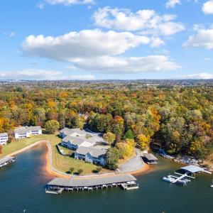 Photo #53 of 404 Heather Lane, Huddleston, VA 1.1 acres