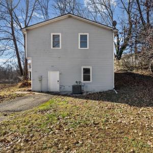 Photo #25 of 128 Walnut Street, Amherst, VA 0.3 acres