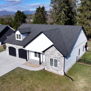 Photo #12 of 1043 BRADFORD CROSSING PL, Goode, VA 0.5 acres