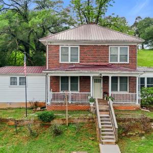 Photo #2 of 10662 Lee Jackson Hwy., Big Island, VA 0.3 acres