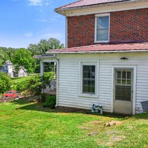 Photo #37 of 10662 Lee Jackson Hwy., Big Island, VA 0.7 acres