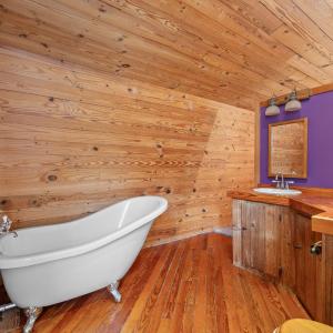 Photo #28 of 506 Peters Hollow Rd, Monroe, VA 10.3 acres