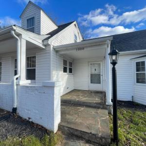 Photo #47 of 1008 Hampton Avenue, Bedford, VA